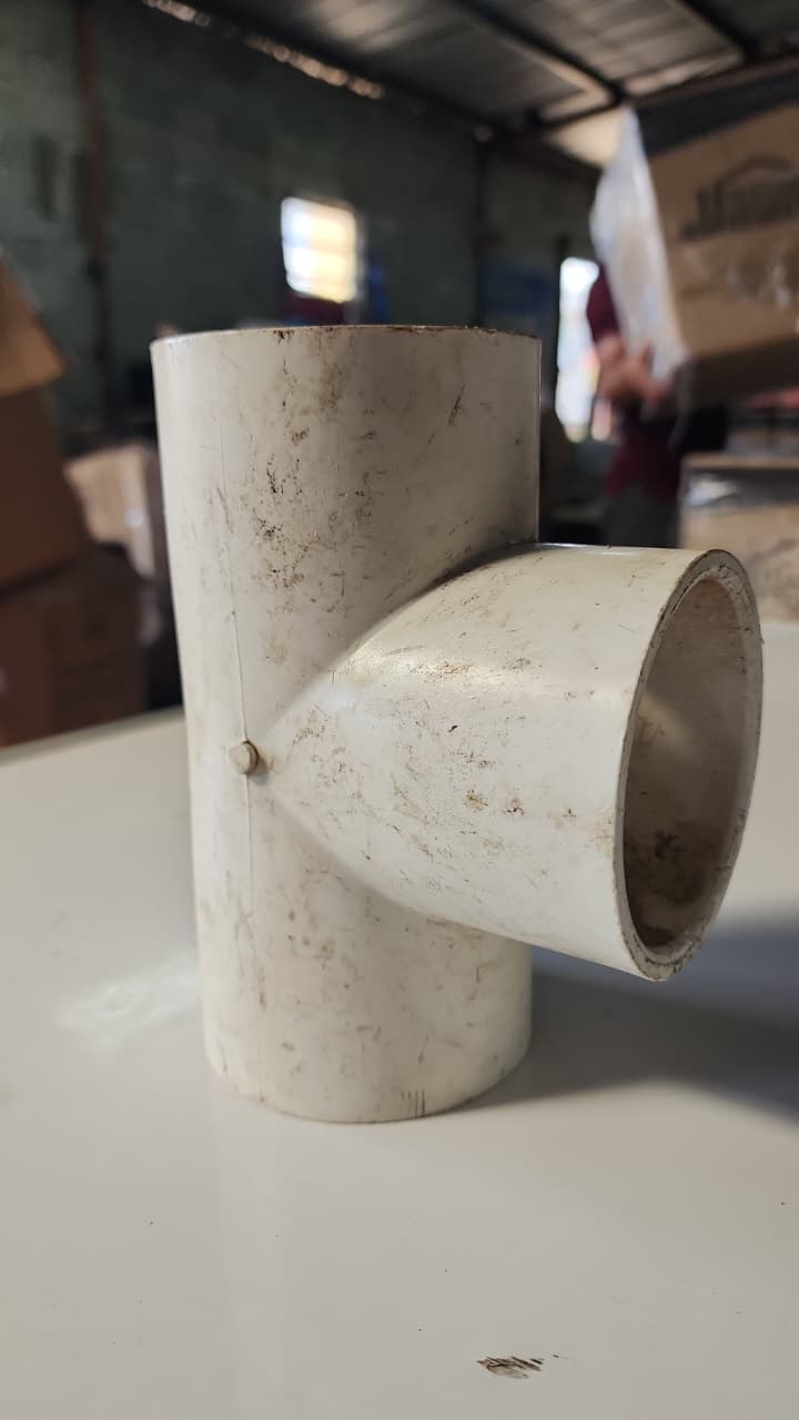 Tee de PVC 2 1/2 pulgadas para agua potable