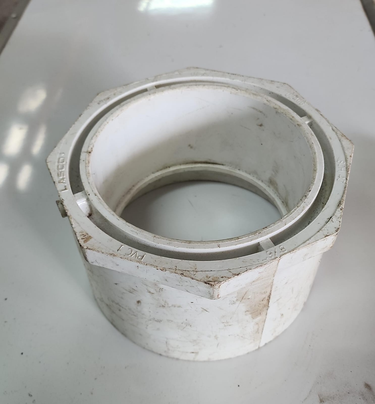 Conector o adaptador de PVC SCH40 LASCO