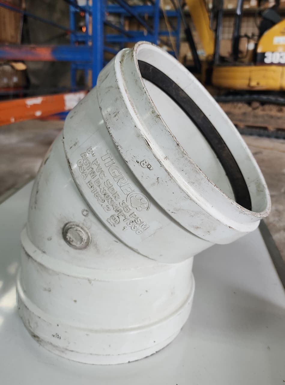 Codo sanitario de PVC 8 pulgadas 45 grados Tigre