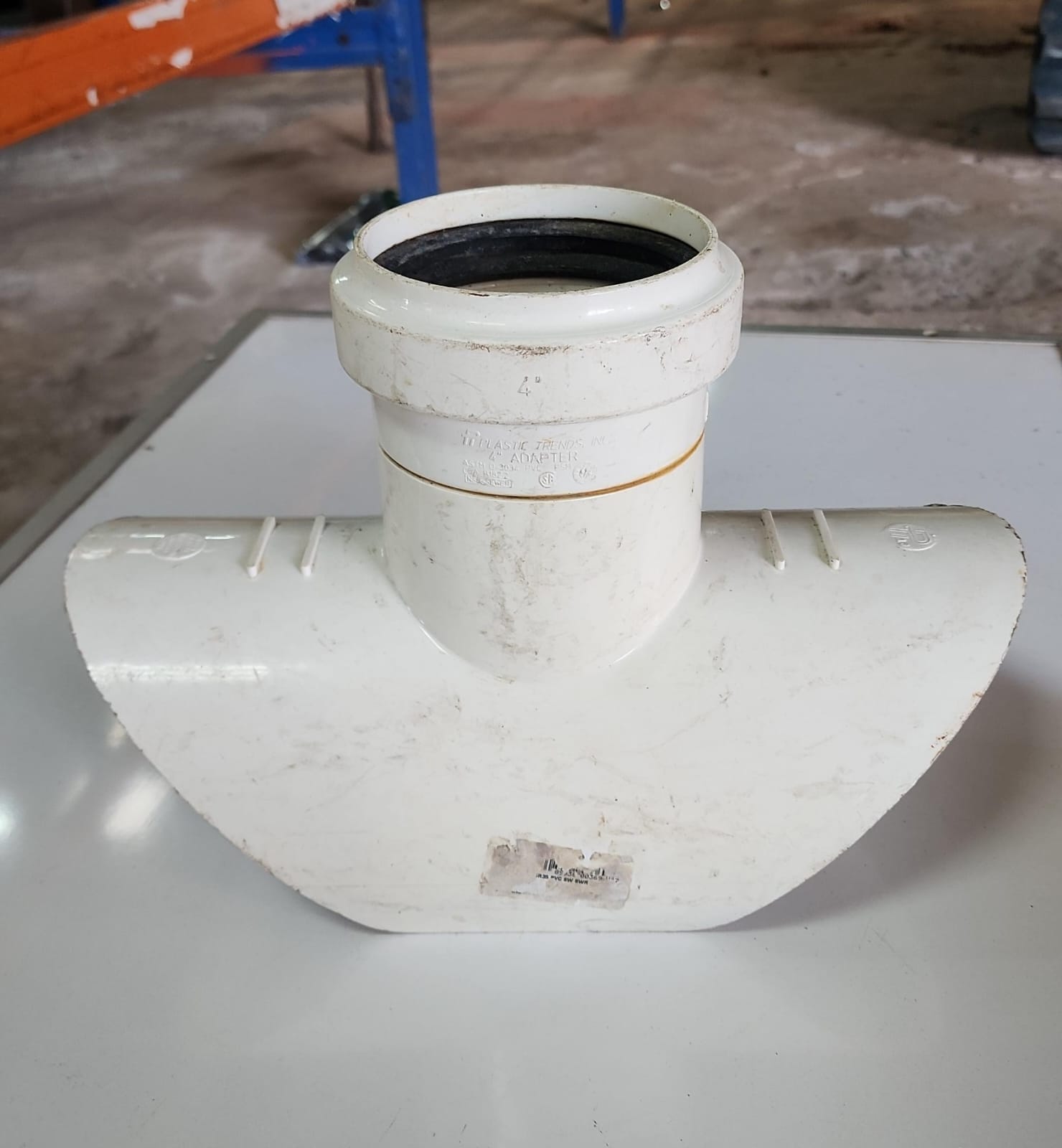 Adaptador de PVC 4 pulgadas Plastic Trends ASTM D-3034